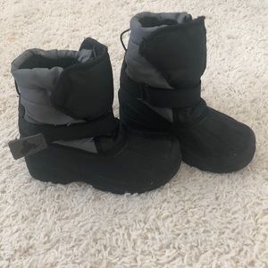Athletech winter boots size 13